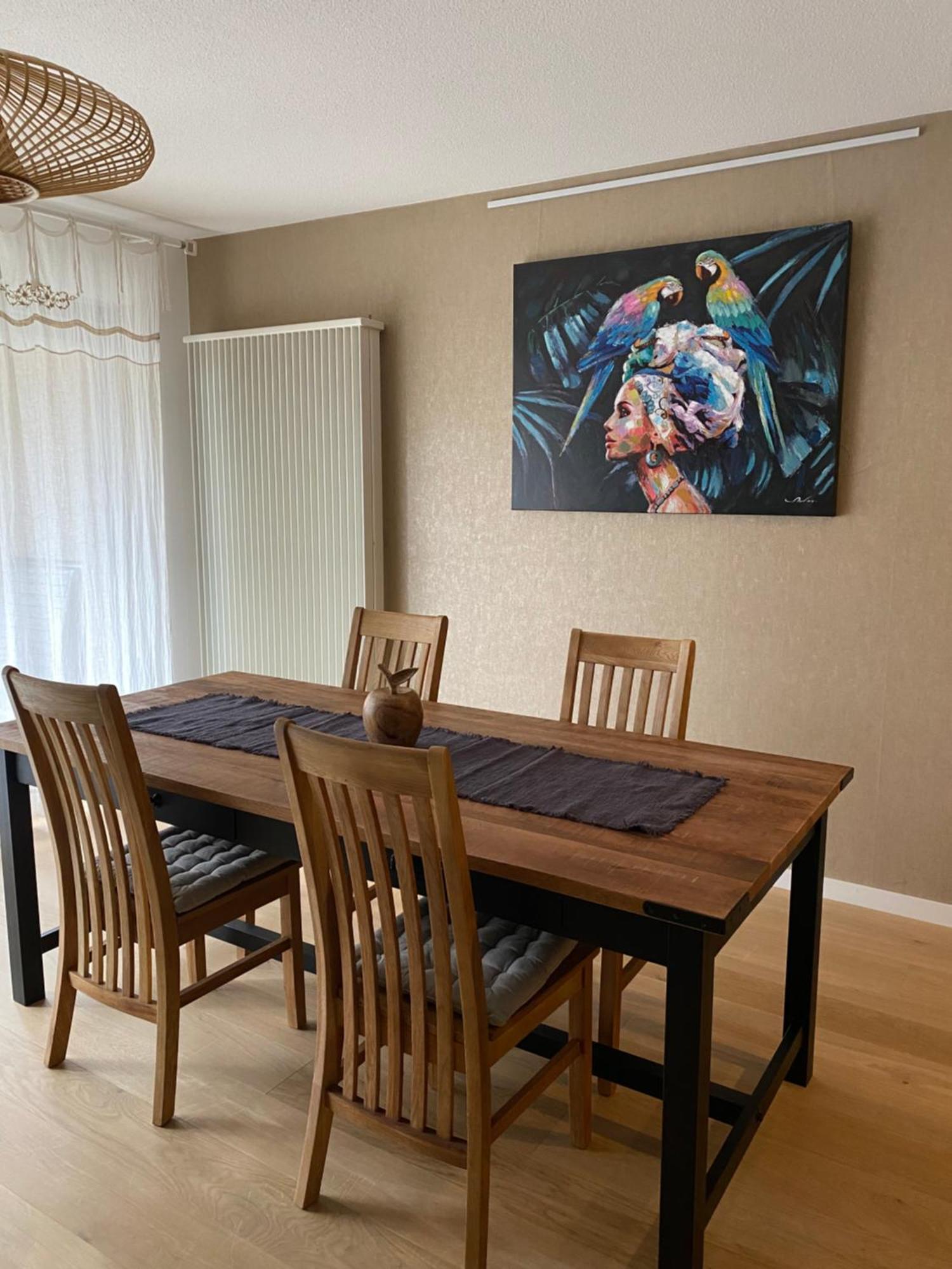 Paradiso Apartment *